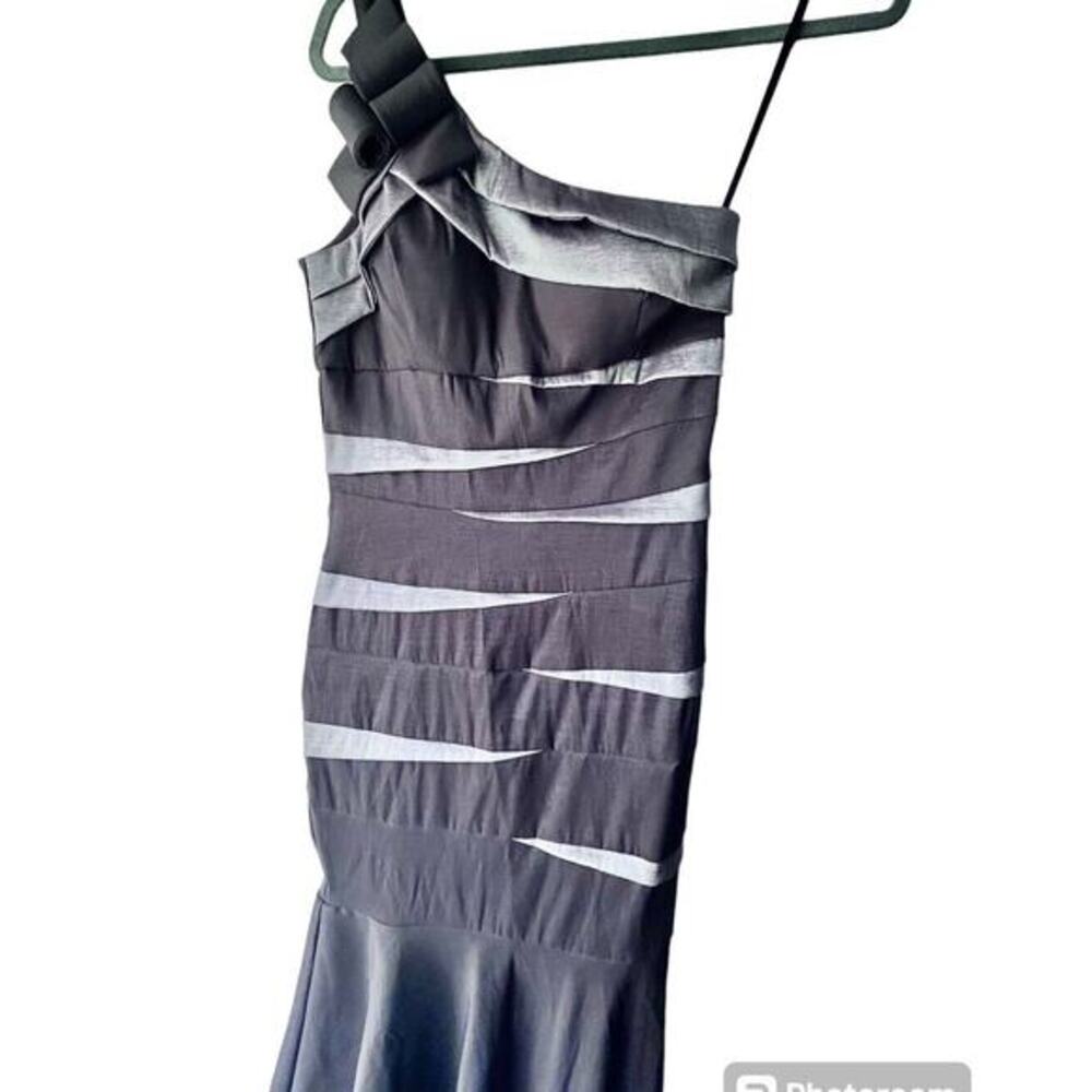 Vintage Betsy & Adam Black Gray‎ Stretch One Shoulder Mermaid Gown Size 8